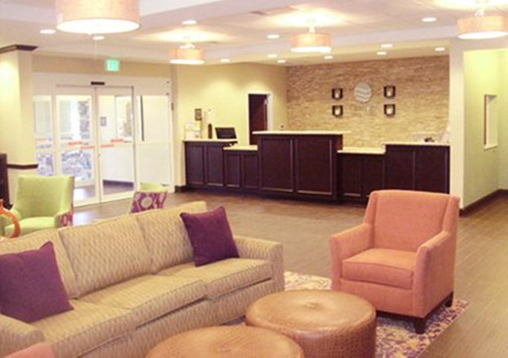 Comfort Inn & Suites Dothan East Exterior foto